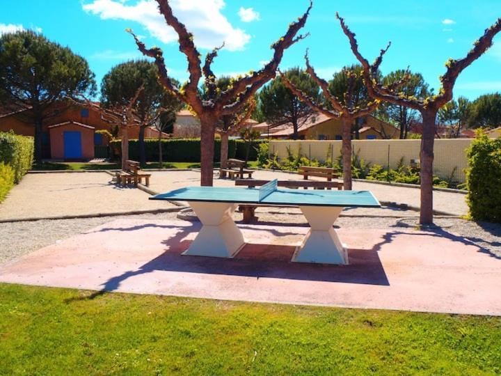 Villa Le Jardin Des Alpilles Eyguières Esterno foto